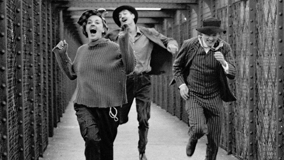 Cinema ao ar livre Bora