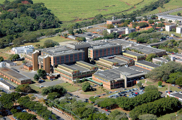 Vista aérea da Área da Saúde da Unicamp  