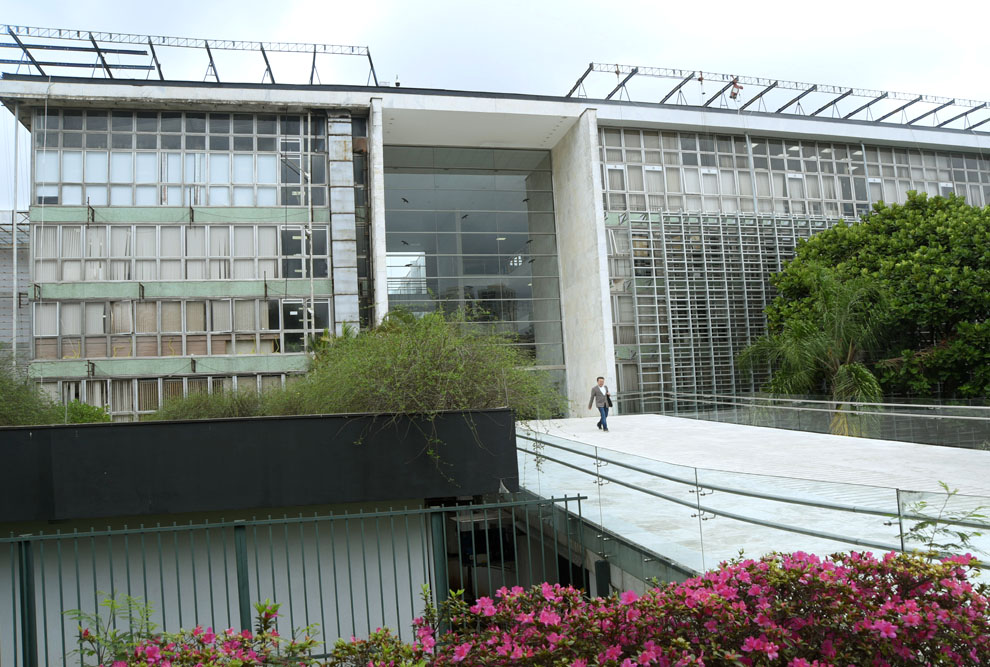 Fachada da Assembleia Legislativa de São Paulo; projeto foi protocolado na terça-feira (17