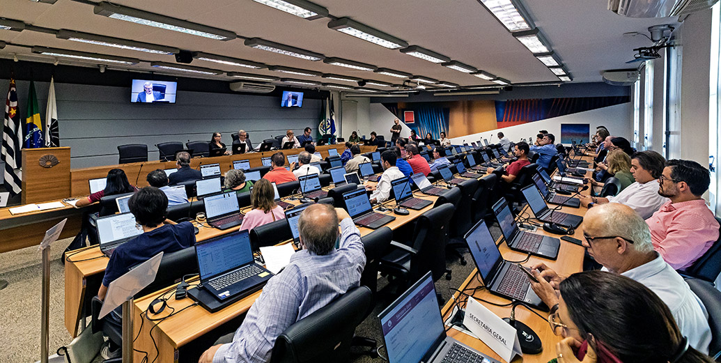 Reunião da CAD/Cepe sobre ponto eletrônico