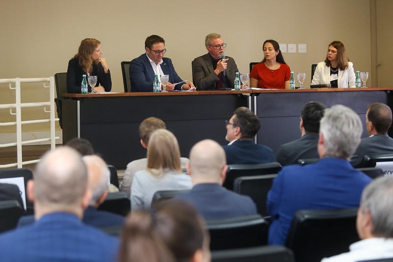 A reunião fomentou discussões sobre tecnologias ambientalmente sustentáveis voltadas para a inovação e aplicadas na indústria