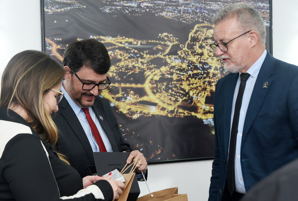 Alexandre Webber e Elaiz Buffon também visitaram a Fazenda Argentina e a sede da Inova, o novo radar meteorológico e o Museu Exploratório de Ciência 