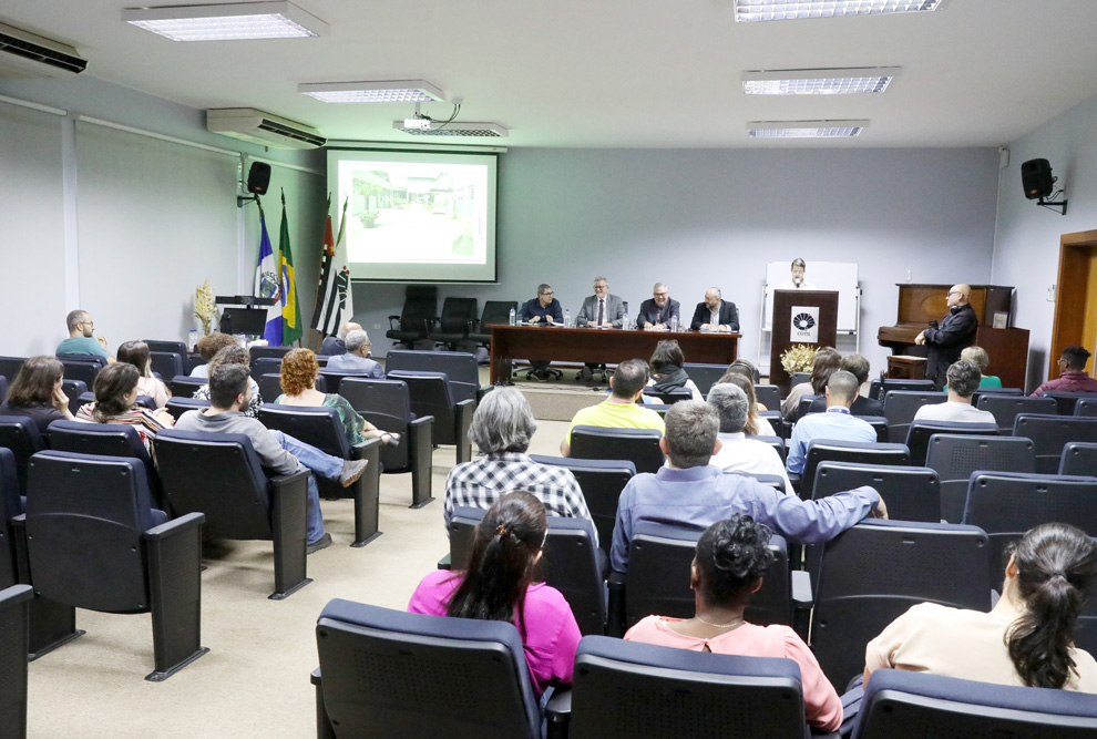 Cerimônia marcou o lançamento oficial 