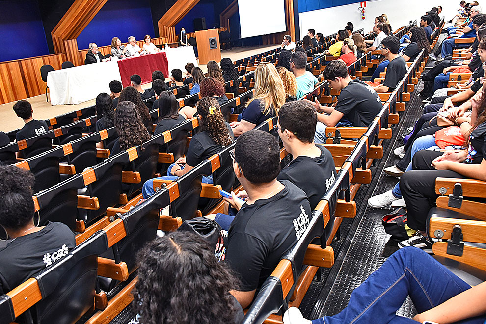 Abertura das atividades aconteceram nesta quarta-feira; programação segue até o dia 29 de janeiro 