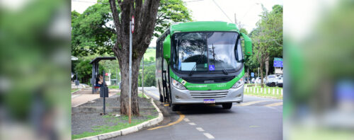 Ônibus fretado na Unicamp