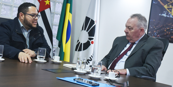 O reitor da Unicamp, professor Paulo Cesar Montagner, recebeu o prefeito de Paulínia, Danilo Barros