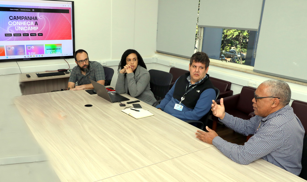 Equipe da Edat; órgão tem como objetivo produzir e interpretar dados que subsidiem a comunicação com público interno e externo