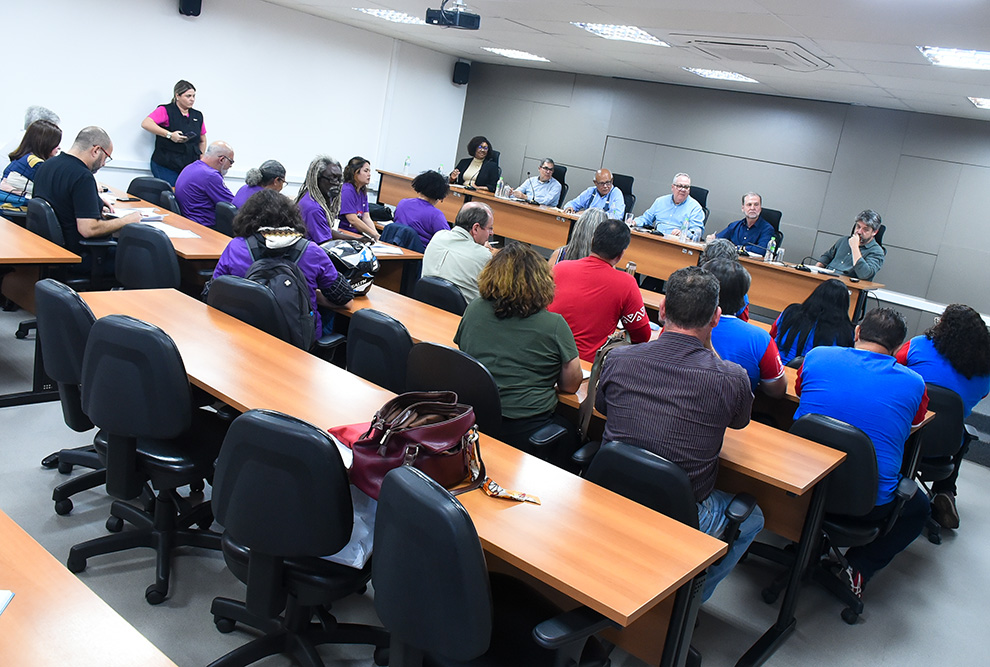 A próxima reunião entre a administração central e representantes sindicais está prevista para o mês de setembro