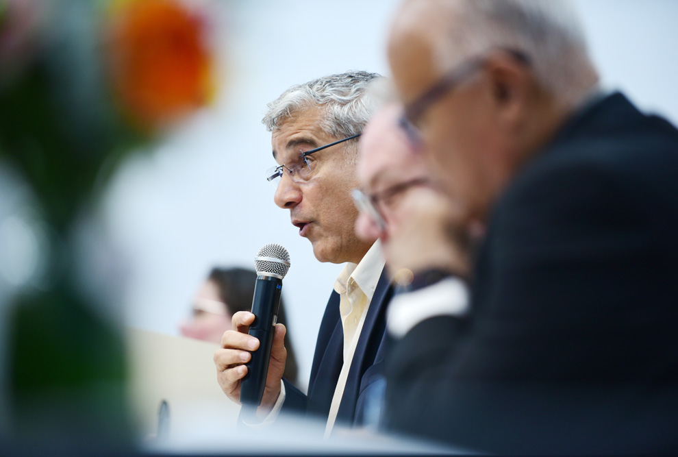 O professor Ronaldo Rômulo Machado de Almeida, da área de antropologia, é o novo diretor do IFCH