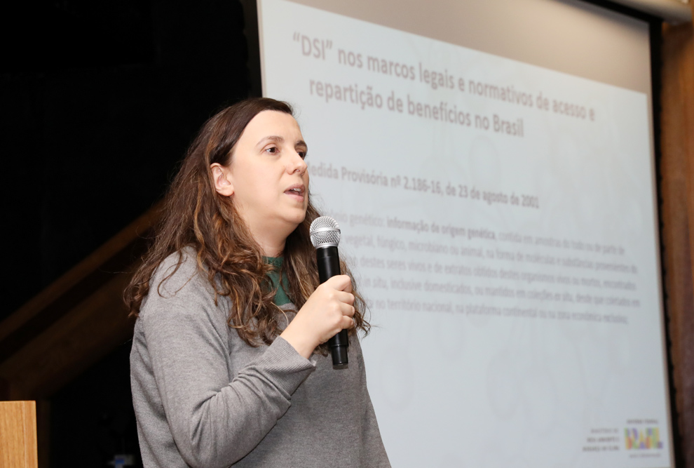 A coordenadora-geral do Departamento de Patrimônio Genético do Ministério do Meio Ambiente e Mudança do Clima: proximidade do governo com academia