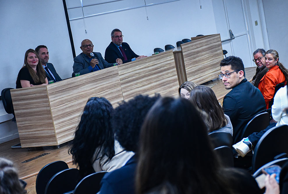 Diversas atrações em vários locais marcaram a programação do evento que teve início às 9 horas