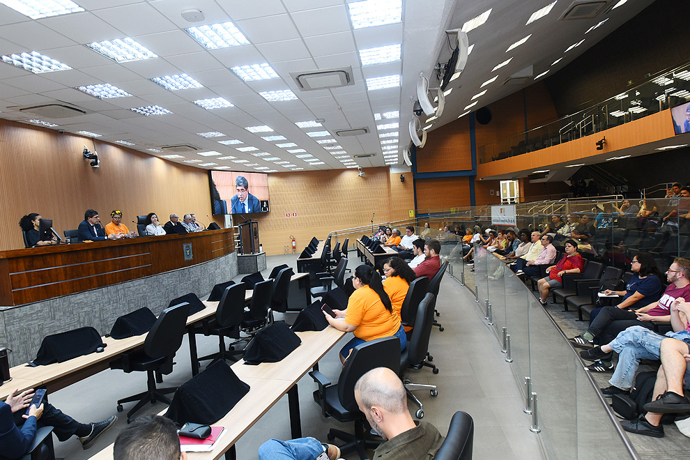 Na Câmara Municipal de Campinas as entidades sindicais estiveram representadas
