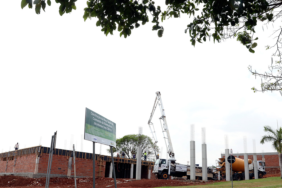 A área destinada à entidade é de 5 mil m² e está situada na confluência da avenida Prefeito José Roberto Magalhães Teixeira com a avenida José Próspero Jacobucci