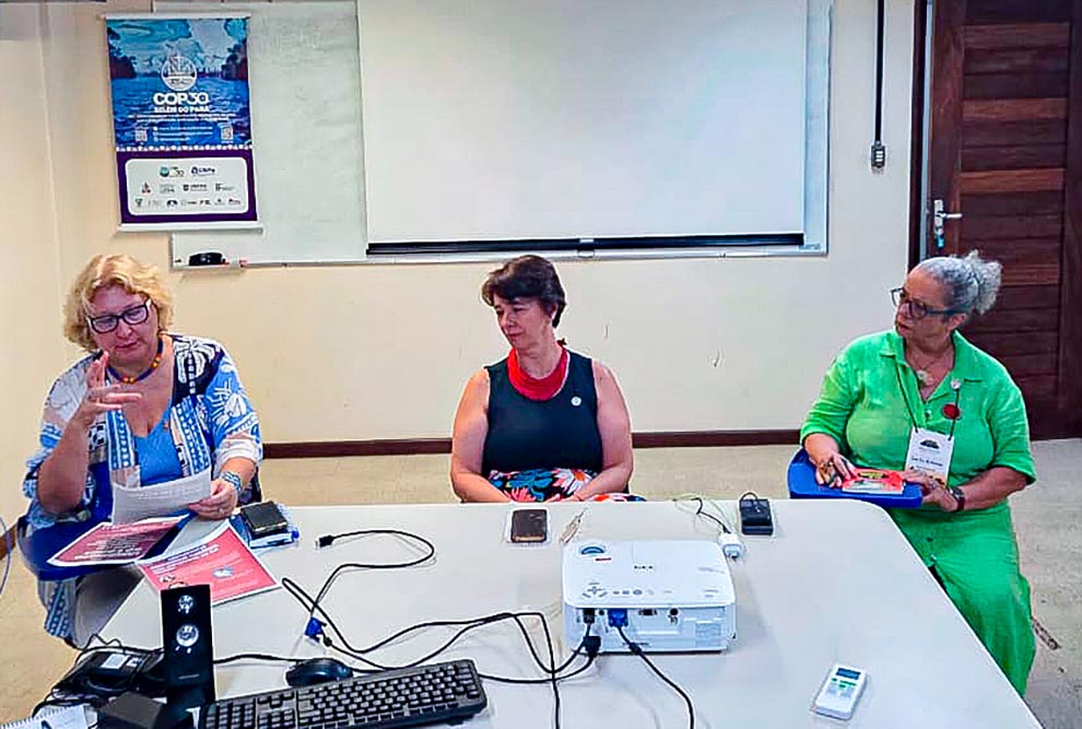 As docentes Silvia Cristina Franco do Amaral e Emília Rustskowski, da Unicamp e Olga Lucia Castreghini de Freitas (UFPA e UFPR): equipamentos urvanos dialoguem com a realidade ambiental