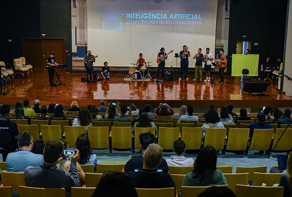 Os coordenadores Silvio Consonni e Matheus Souza