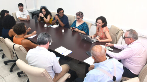 Reitoria se reúne com coletivo anticapacitista Adriana Dias